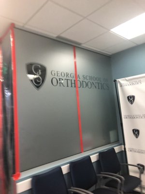 NORTH METRO GLASS - Updated February 2025 - 11 Photos - 5524 Raccoon