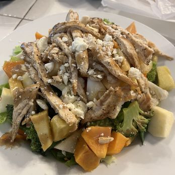 Las Palmas - Napa - A Salad with everything! - Mexican Near Me - Napa, California Las Palmas - Napa - A Salad with everything! - Mexican Near Me - Napa, California