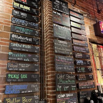 Stevens Point Brewery - Lots of beers and cider - Breweries Near Me - Stevens Point, Wisconsin