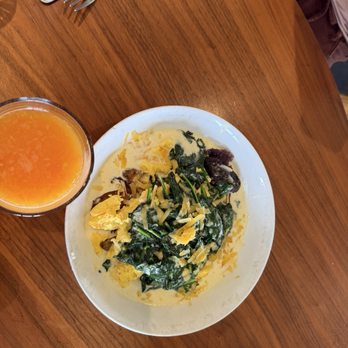 Scarlett Begonia - Soft scrambled eggs - Breakfast & Brunch Near Me - Santa Barbara, California
