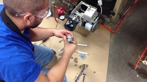 Xpress Plumbing Heating & Septic Logo