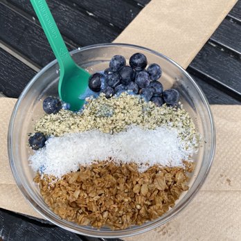 Raleigh Raw Juice Bar & Cafe - The Oasis Bowl - Juice Bars & Smoothies Near Me - Raleigh, North Carolina
