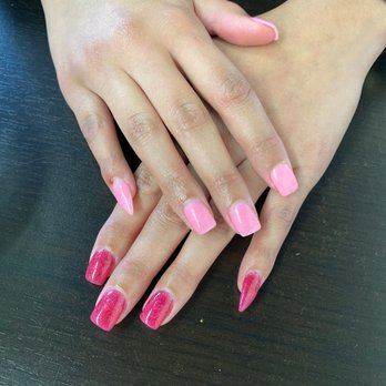 Es Body Bar - Dipping powder - Waxing Near Me - Studio City, California