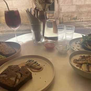 Augusto Lisboa - Cafes Near Me - Lisbon, 11