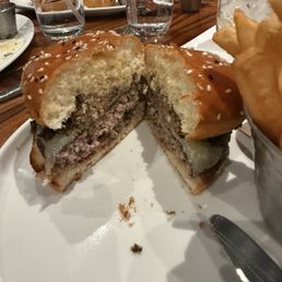 Wellington burger cross section