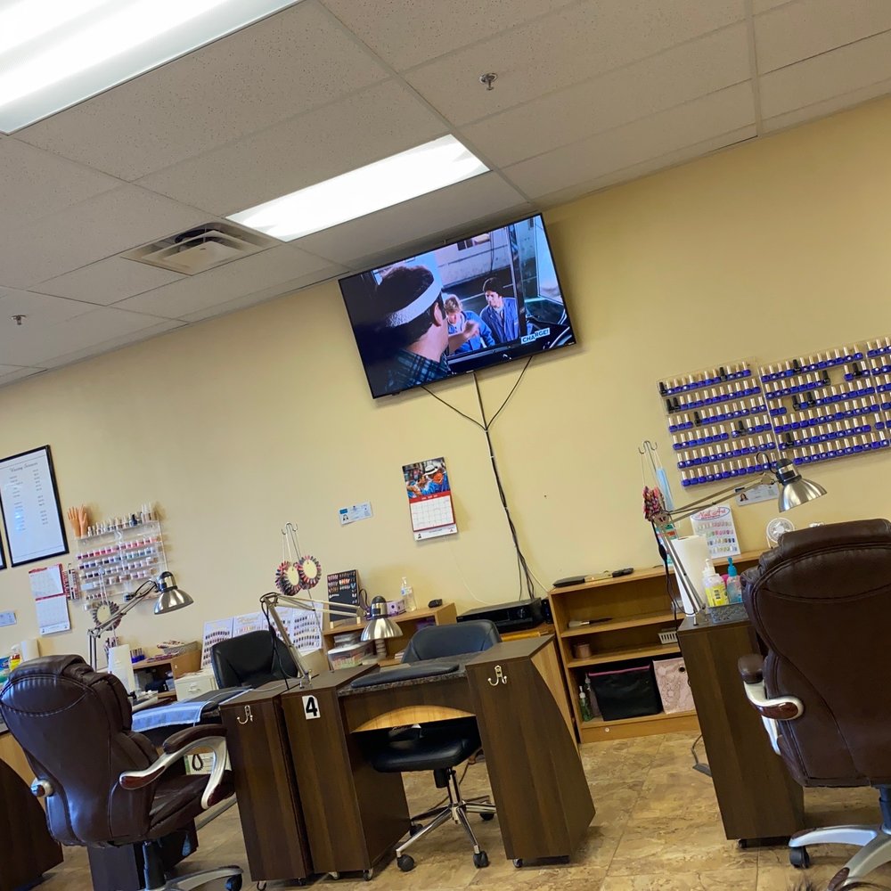 Modern Nails - Massage chairs and TV! - Nail Salons Near Me - Las Vegas, Nevada Modern Nails - Massage chairs and TV! - Nail Salons Near Me - Las Vegas, Nevada