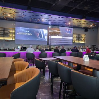 Touchdown Taphouse - The bar - Sports Bars Near Me - Anna, Texas Touchdown Taphouse - The bar - Sports Bars Near Me - Anna, Texas
