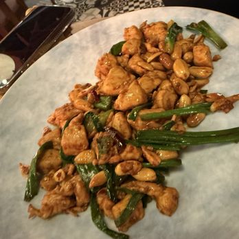MiYa Chinese - Kung Pao chickenn - Chinese Near Me - Dallas, Texas
