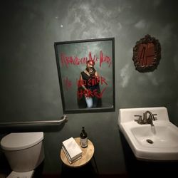 Scry Chapelle - Bathroom