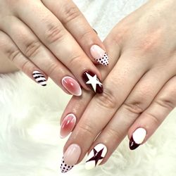 Leisure Nails - Newton