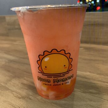 Noon Moment - Pomegranate Ice Crush - Bubble Tea Near Me - Toronto, Ontario Noon Moment - Pomegranate Ice Crush - Bubble Tea Near Me - Toronto, Ontario
