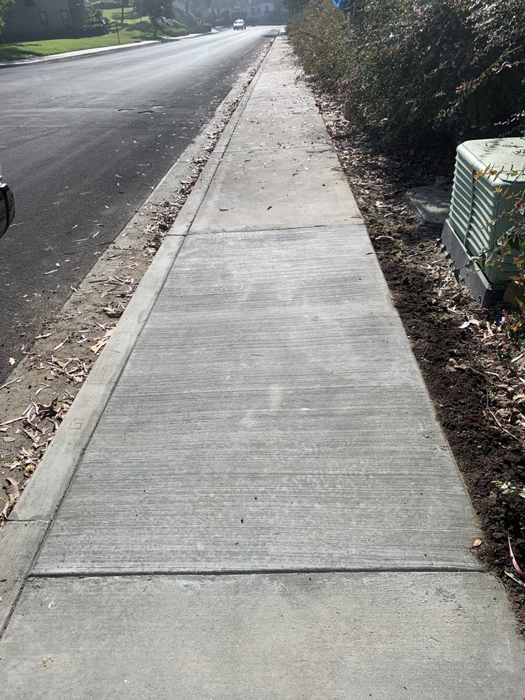 Slide of Andys Hauling Construction