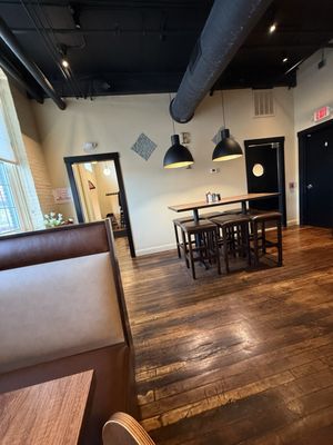 Miss Lorraine Diner by null