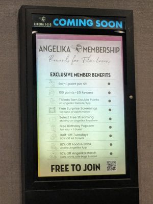 Cinema 123 by Angelika by null