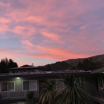Fairfax Woods Apartments - There were some really great sunset views. - Apartments Near Me - Fairfax, California Fairfax Woods Apartments - There were some really great sunset views. - Apartments Near Me - Fairfax, California