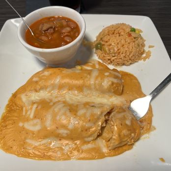 El Catrin Restaurant & Bar - Chicken chipotle enchiladas - Bars Near Me - San Antonio, Texas El Catrin Restaurant & Bar - Chicken chipotle enchiladas - Bars Near Me - San Antonio, Texas