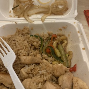 I Heart Sushi - Not many veggies beyond onions - Sushi Bars Near Me - Oak Ridge, Tennessee