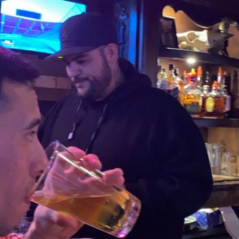 Murray's Saloon & Eatery - Karaoke Near Me - Big Bear Lake, California