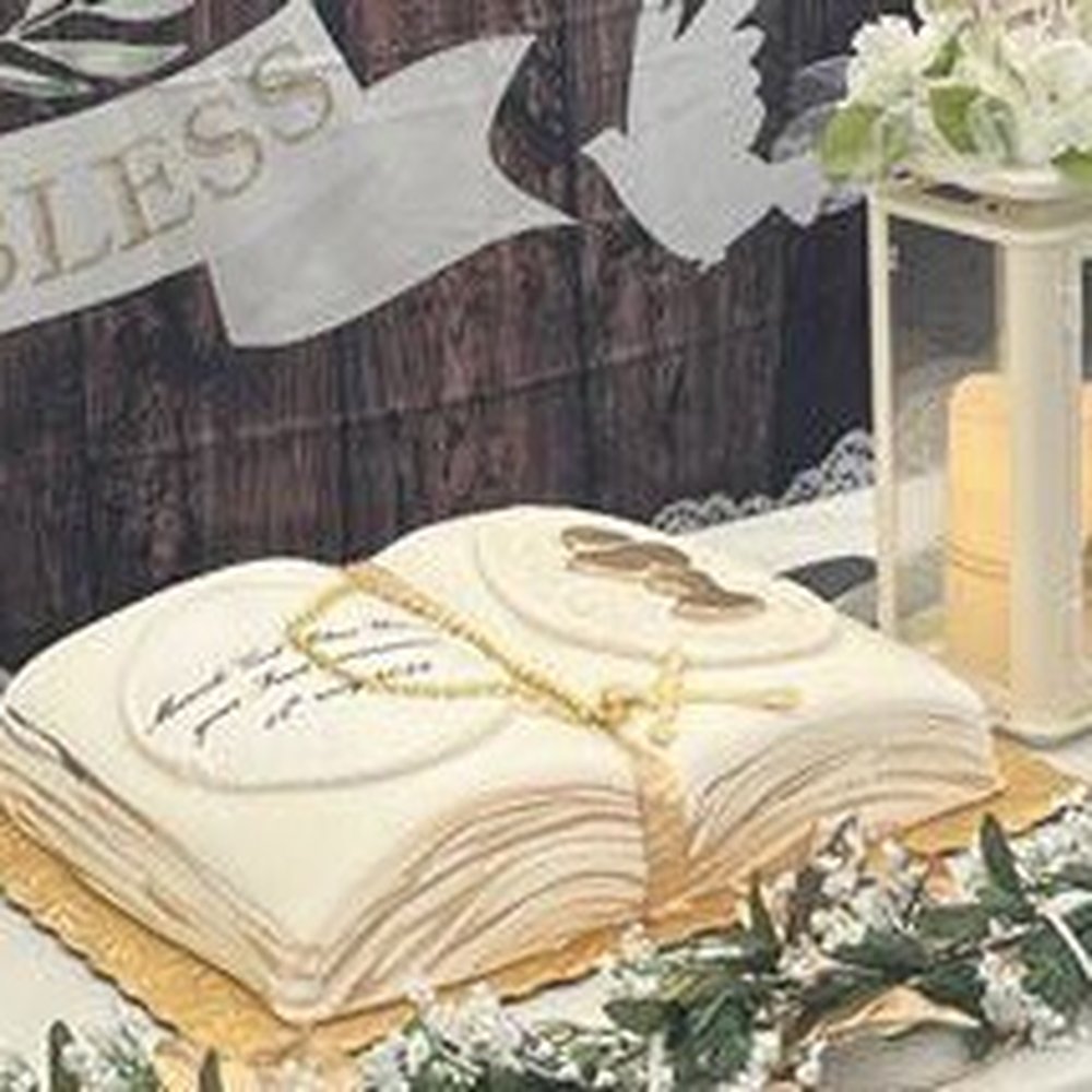 I ordered a Bible cake for a First Communion and I was amazed by this beautiful and delicious cake. My guests gave me very good compliments. I ordered a Bible cake for a First Communion and I was amazed by this beautiful and delicious cake. My guests gave me very good compliments.