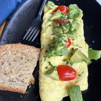 Bosscat Kitchen & Libations - 5 egg omelette - New American Near Me - Irvine, California Bosscat Kitchen & Libations - 5 egg omelette - New American Near Me - Irvine, California