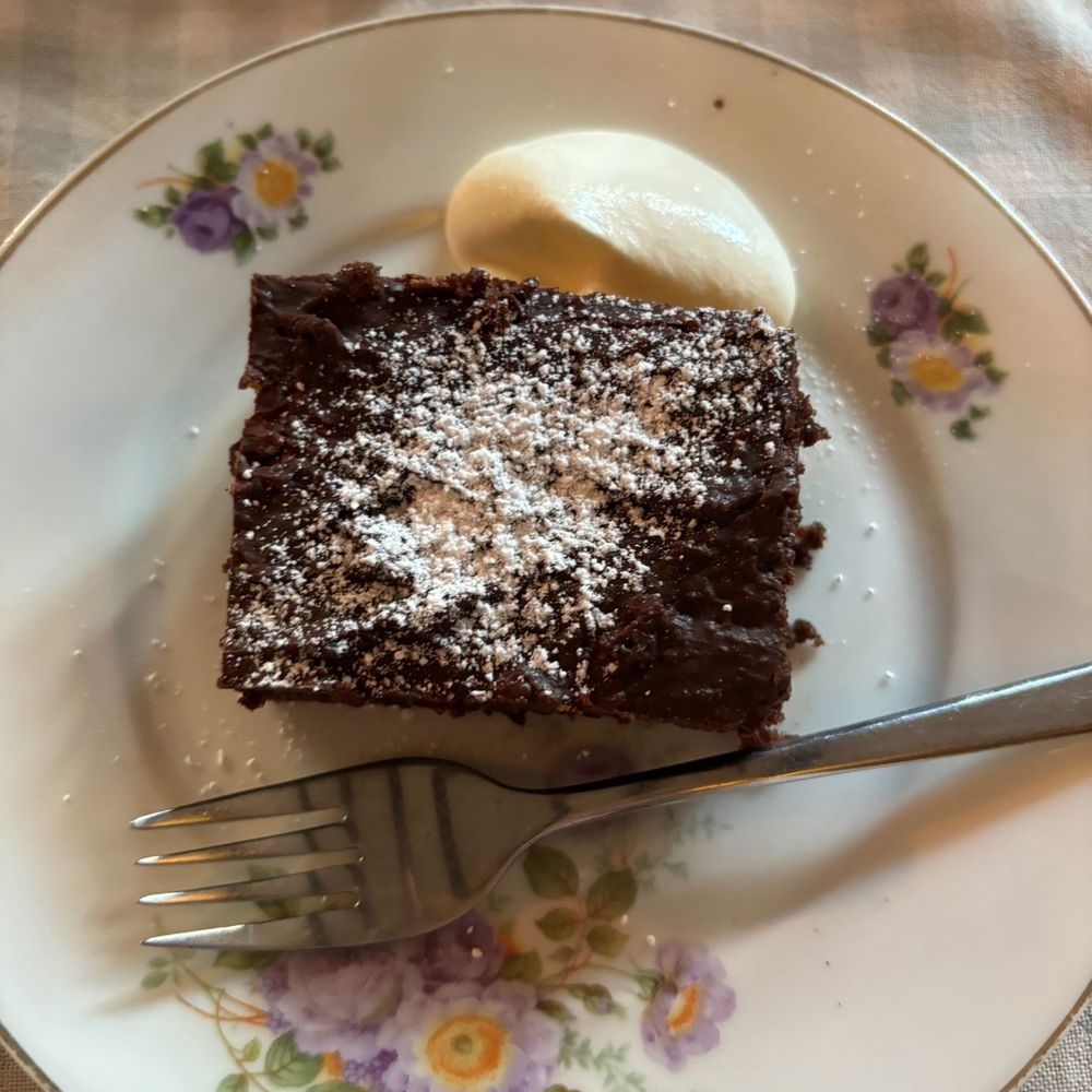 Pension Gimmelwald - Dessert - Swiss Food Near Me - Gimmelwald, BE Pension Gimmelwald - Dessert - Swiss Food Near Me - Gimmelwald, BE