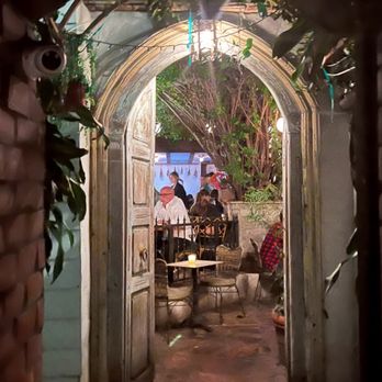 Bacari W 3rd - Door way to the cutest dinner spot - Breakfast & Brunch Near Me - Los Angeles, California Bacari W 3rd - Door way to the cutest dinner spot - Breakfast & Brunch Near Me - Los Angeles, California
