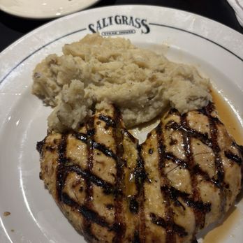 Saltgrass Steak House - Grilled Chicken - Steakhouses Near Me - Helotes, Texas