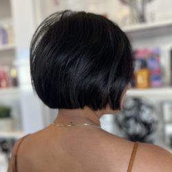 Salon Stilo - Modern bob era. Go short!!  https://kimwong.as.me/