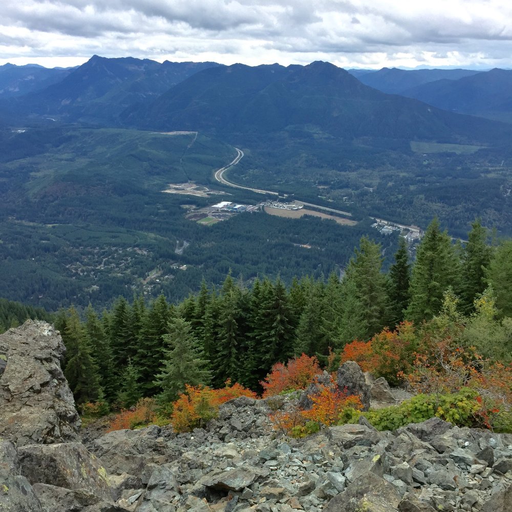 Mount Si - At the top (underneath the haystack which is the actual top top!) - Parks Near Me Mount Si - At the top (underneath the haystack which is the actual top top!) - Parks Near Me
