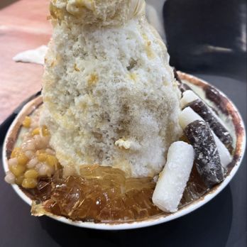 Meet Fresh - Pudding shaved ice - Desserts Near Me - Hacienda Heights, California Meet Fresh - Pudding shaved ice - Desserts Near Me - Hacienda Heights, California