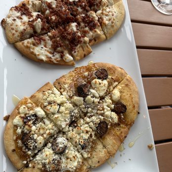 A Hidden Vine - Flatbreads- very good - Cheese Shops Near Me - Mission Viejo, California