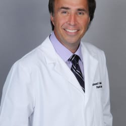 Edward F Guarino, MD