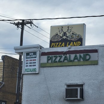Pizza Land - Pizza Near Me - North Arlington, New Jersey
