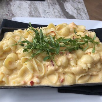 Nixo Patio Lounge - Lobster Mac 'N Cheese - Lounges Near Me - Los Angeles, California Nixo Patio Lounge - Lobster Mac 'N Cheese - Lounges Near Me - Los Angeles, California