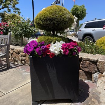 The Crossroads Carmel - Shopping Centers Near Me - Carmel, California