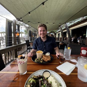 Caps On The Water - Beef Tips Dinner, Fish and Chips - Seafood Near Me - St Augustine, Florida