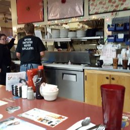 THE COUNTRY DINER - Updated July 2025 - 94 Photos & 164 Reviews - 111 ...