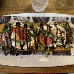 Peppino's Pizzeria & Sports Grille - Sunday Brunch: Avocado Toast