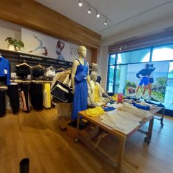 Athleta