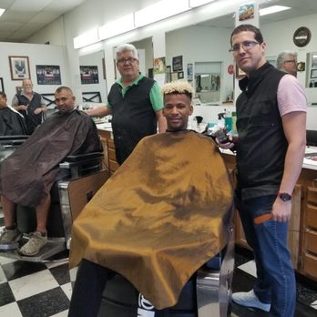 Oslen’s Barber Shop - Barbers Near Me - Las Vegas, Nevada Oslen’s Barber Shop - Barbers Near Me - Las Vegas, Nevada