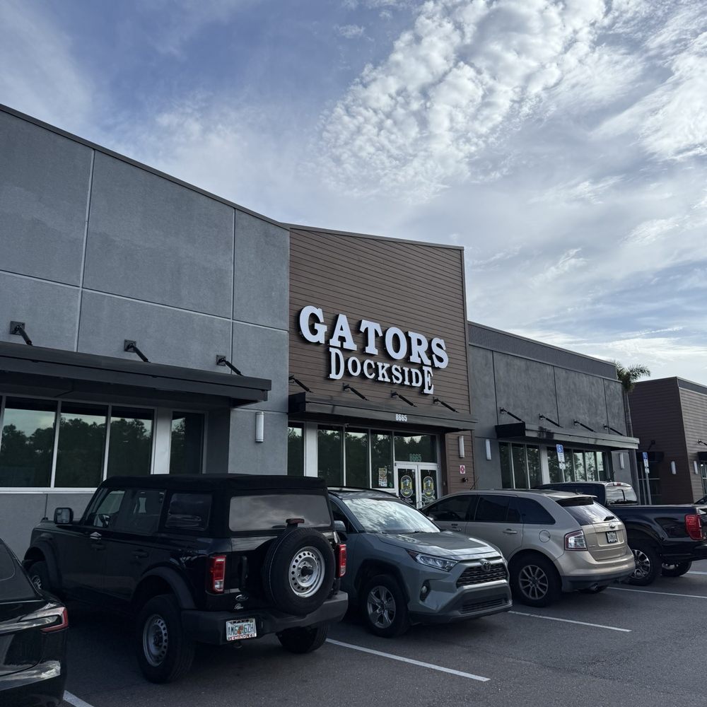 Gator’s Dockside - O Town West - Outside - Sandwiches Near Me - Orlando, Florida