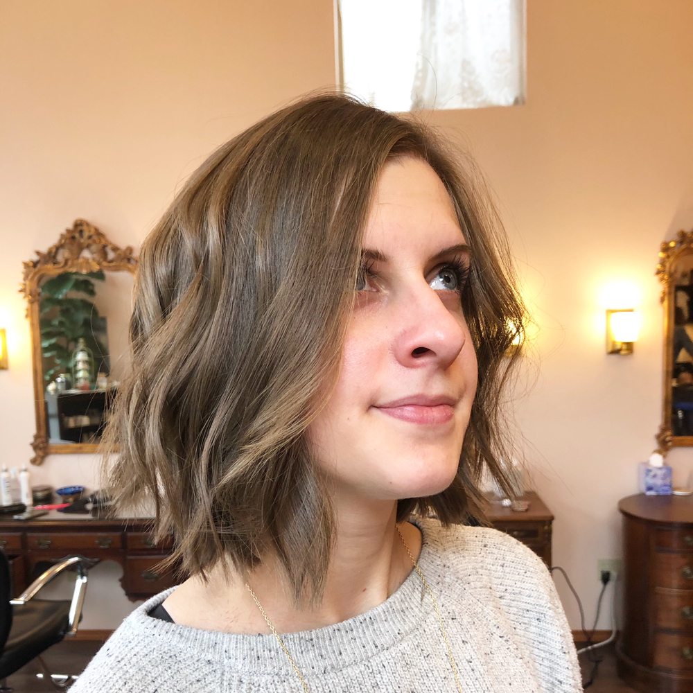 Kelly Mollere Hair Logo