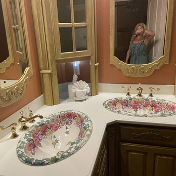 Violet Hill Bed & Breakfast - Bed & Breakfast Near Me - Natchitoches, Louisiana