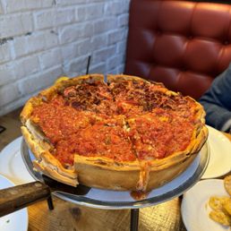 GIORDANO’S - Updated August 2024 - 379 Photos & 356 Reviews - 43 North ...