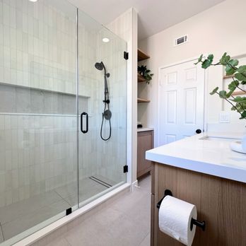 Mr Gomez Construction Inc - Guest bathroom remodel - General Contractors Near Me