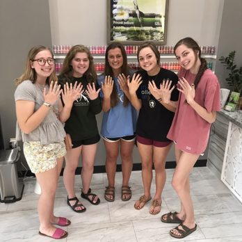 Lacquer Nail Spa - Nail Salons Near Me - Wichita, Kansas