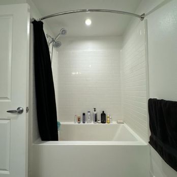 I Cleaner - Bathroom - Home Cleaning Near Me - San Fernando Valley, California I Cleaner - Bathroom - Home Cleaning Near Me - San Fernando Valley, California