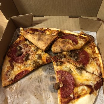 Reeds Spring Pizza - Tasted as good as it looks. Thumbs down. - Pizza Near Me - Reeds Spring, Missouri Reeds Spring Pizza - Tasted as good as it looks. Thumbs down. - Pizza Near Me - Reeds Spring, Missouri