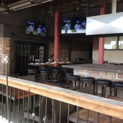 McVee's Pub & Grub