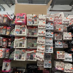 Dollar Village